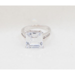 9ct White Gold Large CZ Stone Ring