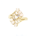 9ct Gold and Opal Cluster Ring